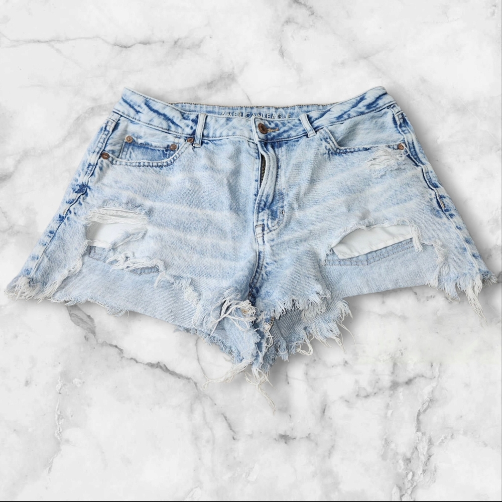 Womens american Eagle Shorts - Tomgirl Distressed